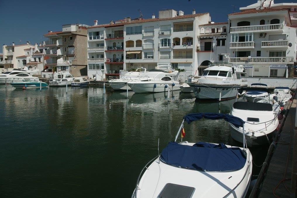 Apartament Port 27 Empuriabrava Zewnętrze zdjęcie